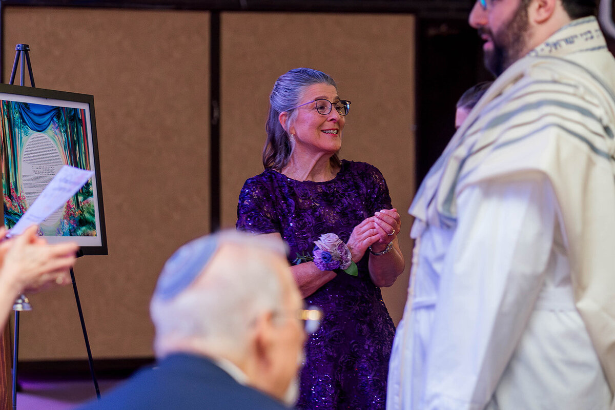 Eliana-Melmed-Photography-Chicago-LosAngeles-Jewish-WeddingPhotography-ElianaSklar-Chuppah-00159