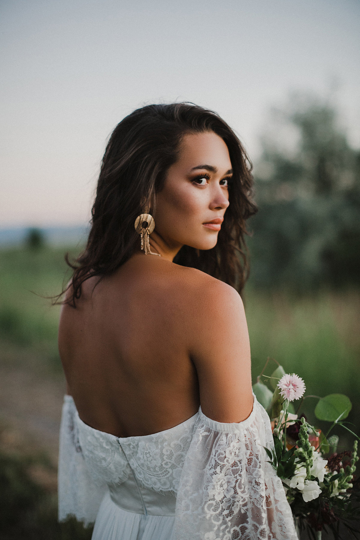 Boho styled wedding shoot in collaboration with Velvet Bride in Missoula, Montana.