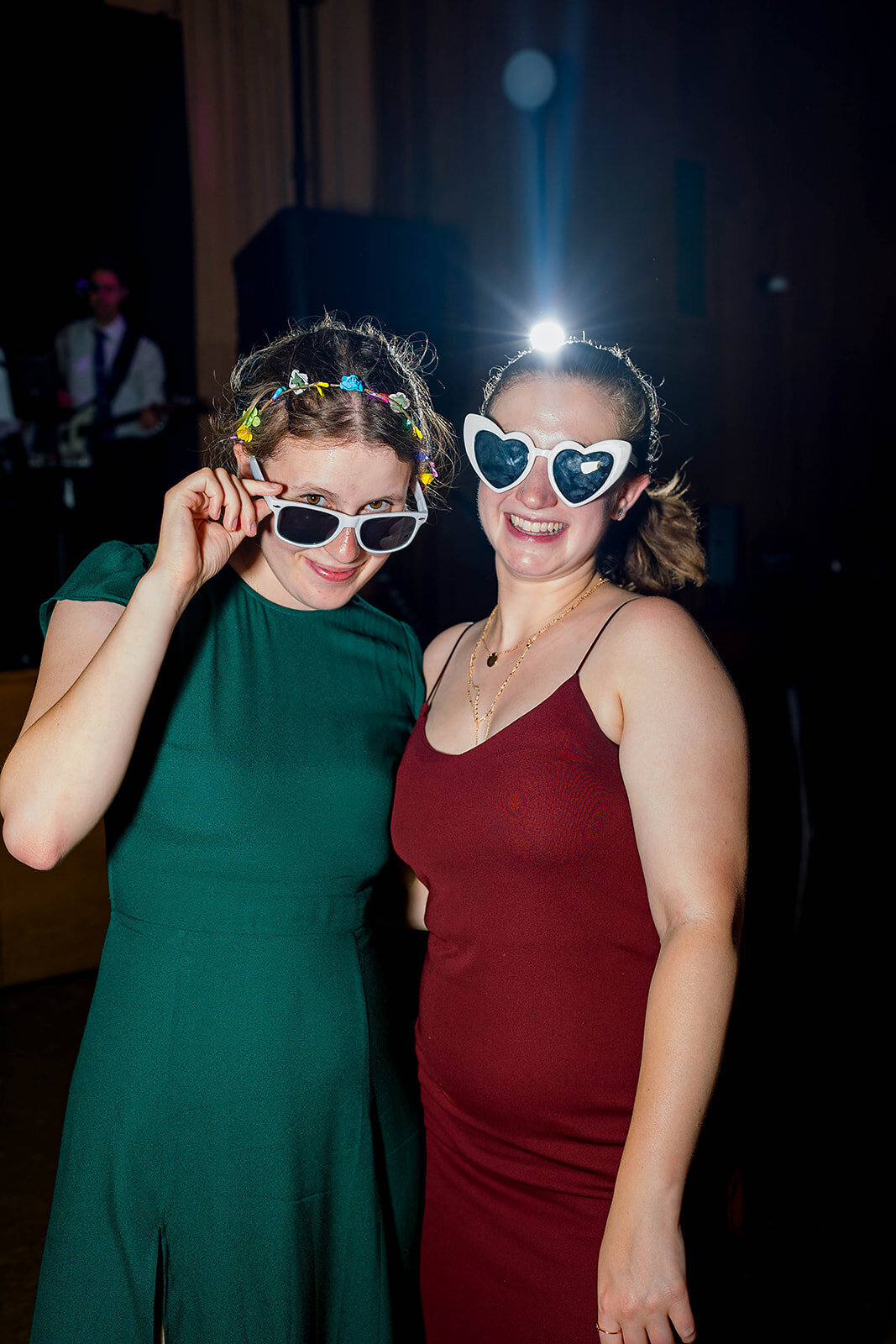 Eliana-Melmed-Photography-Chicago-LosAngeles-Jewish-WeddingPhotography-ElianaSklar-Sunglasses-00011