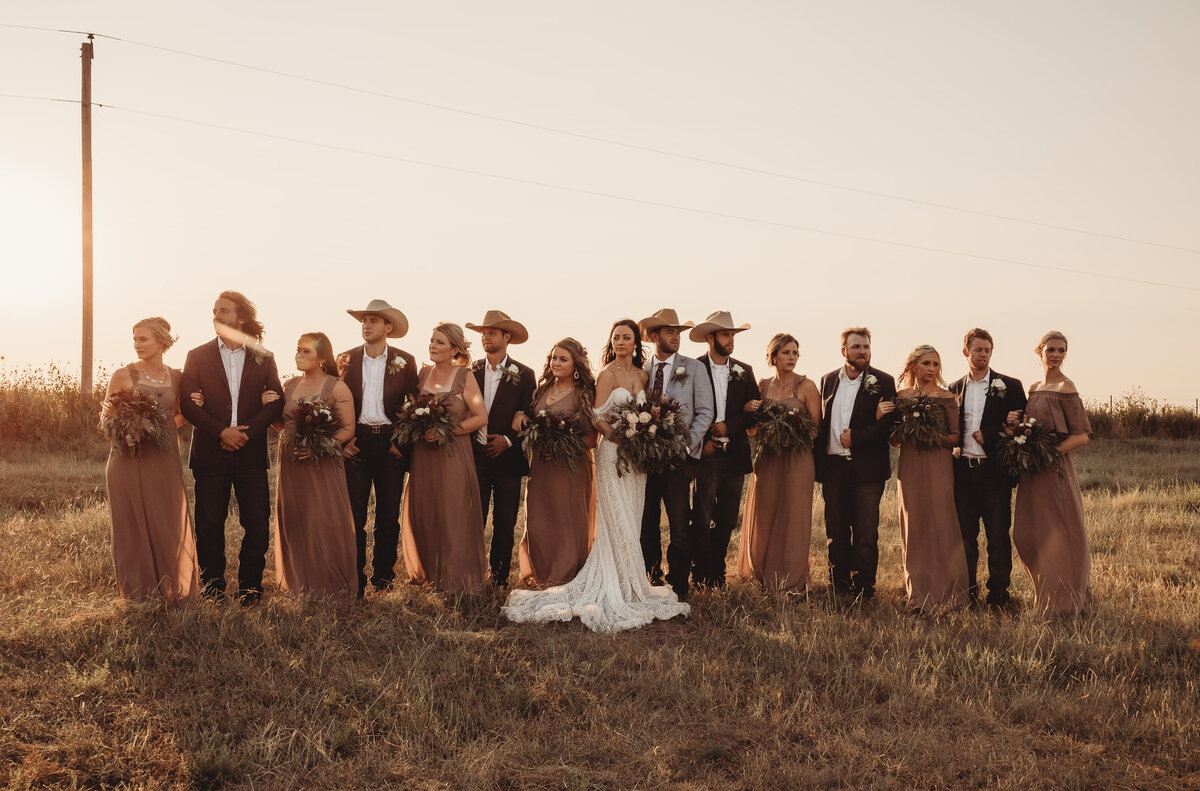 rustic-ranch-wedding-Native-Roaming-Photography-77