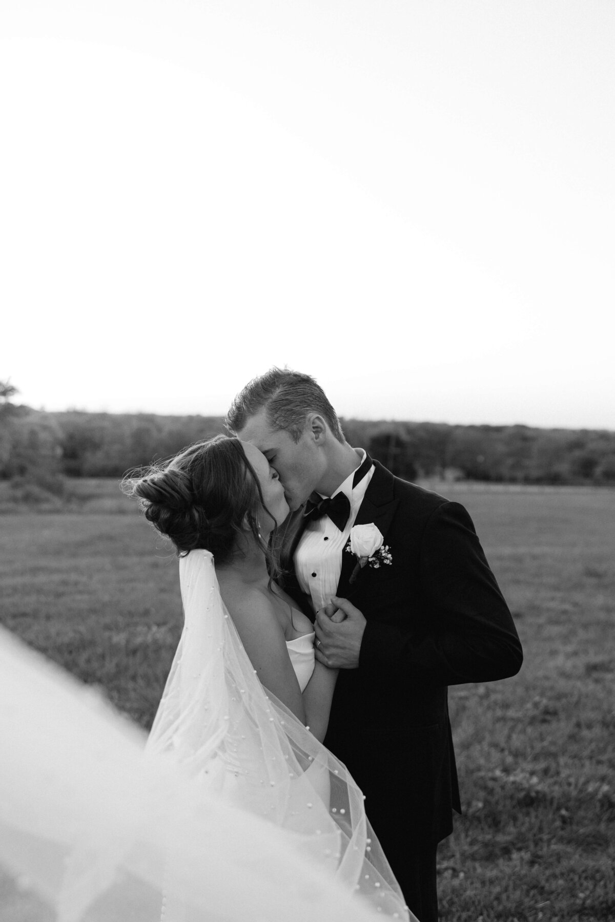 timeless_wedding_photography_cincinnati179