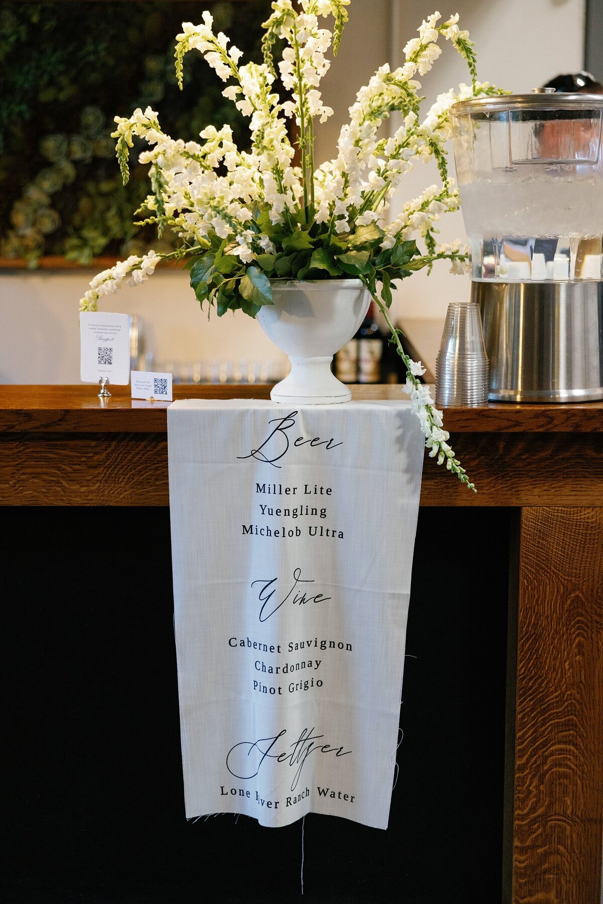 The Atrium Downtown Wilmington Wedding Brooke and Tyler_0016