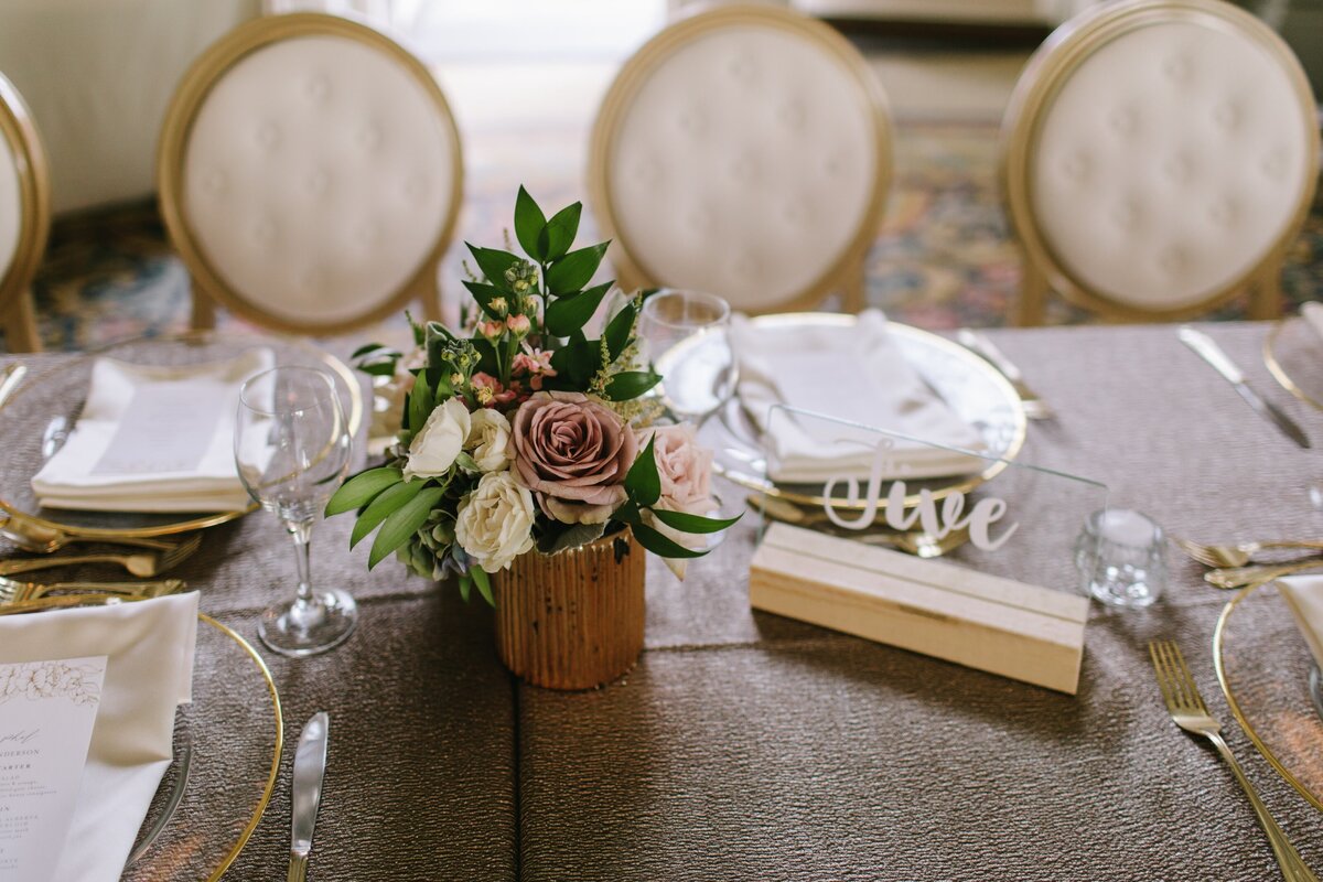 Sandra-Bettina-Events-Fairmont-Macdonald-Wedding-Table-Decorations