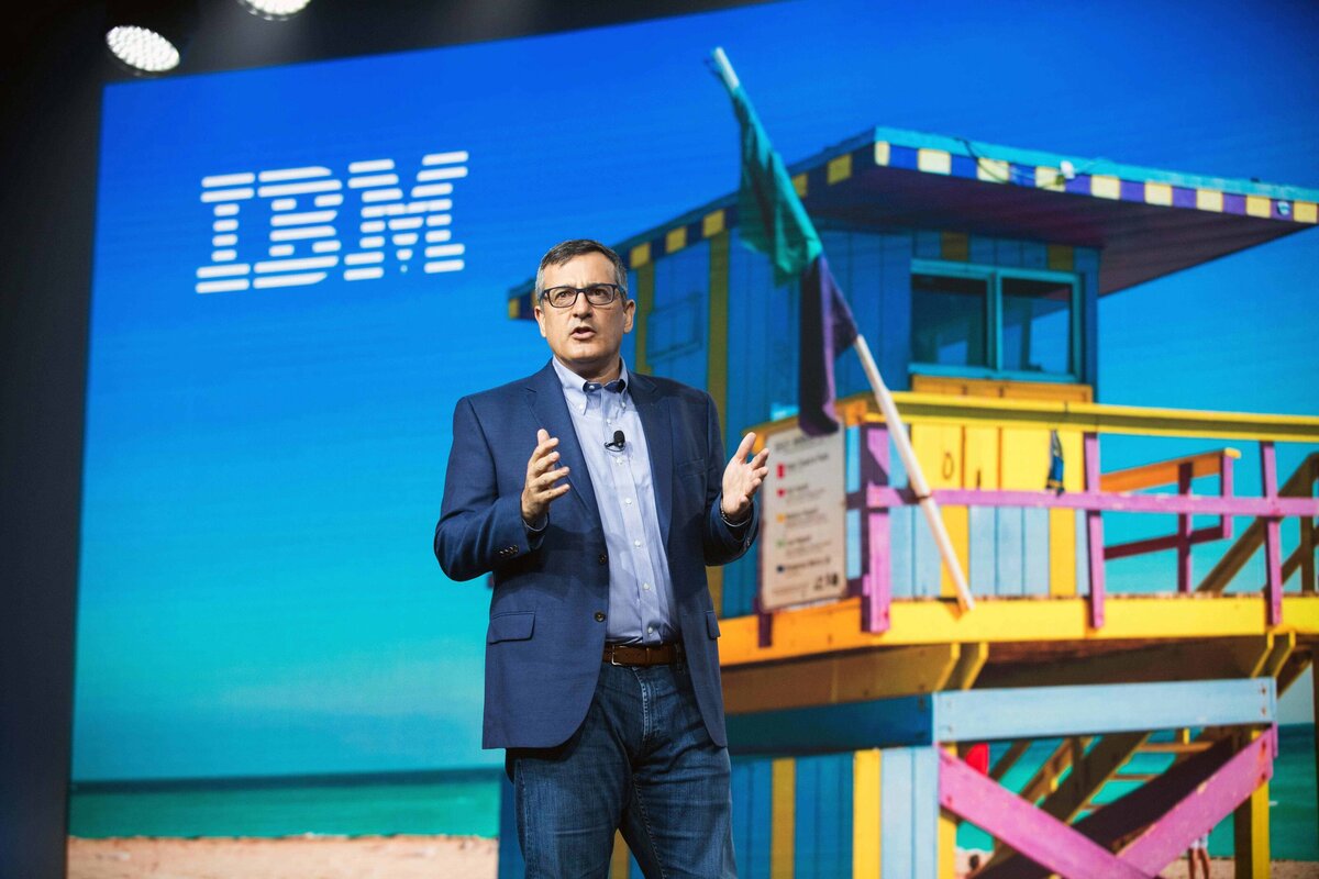 IBM Executive Speaks at 100% Club incentive event in Miami FL