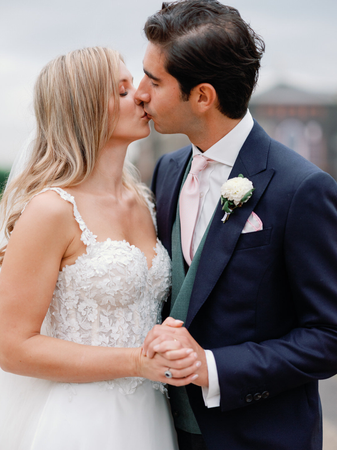 EmmaPilkington_Holly&Antoine-46