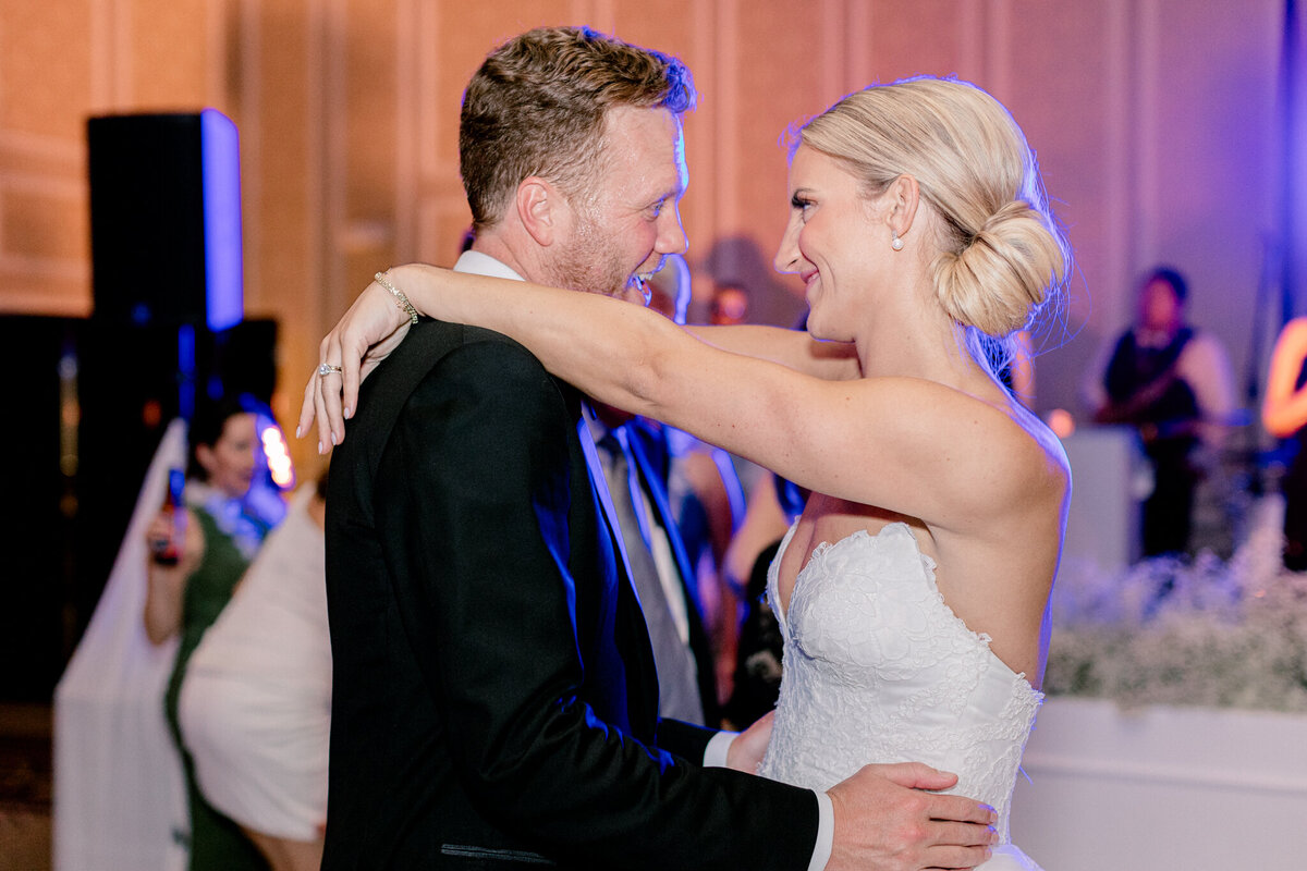 Katelyn & Kyle's Wedding at the Adolphus Hotel | Dallas Wedding Photographer | Sami Kathryn Photography-341