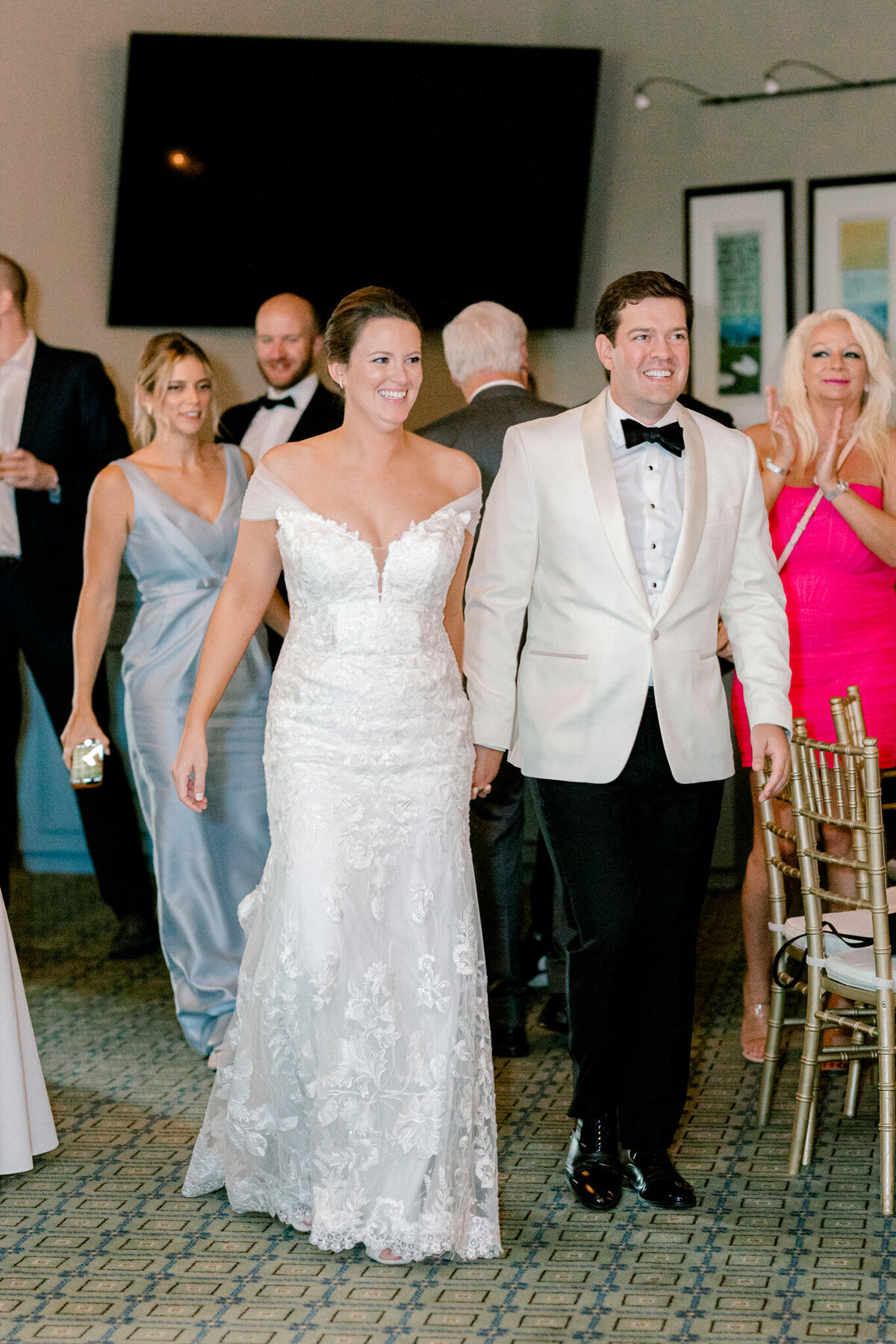 Allie & John Wedding at Royal Oaks Country Club Christ the King Church | Dallas Wedding Photographer | Sami Kathryn Photography-169