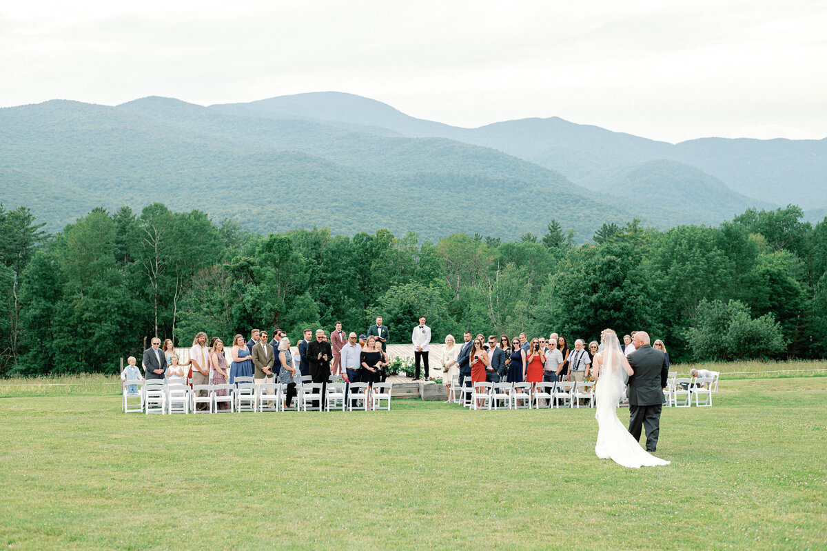 Stowe-Vermont-Wedding-Trapp-Family Lodge-coryn-kiefer-photography-24