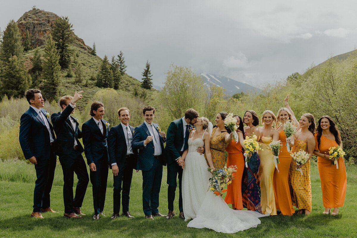 trail-creek-cabin-colorful-spring-wedding-greer-sneaks-121