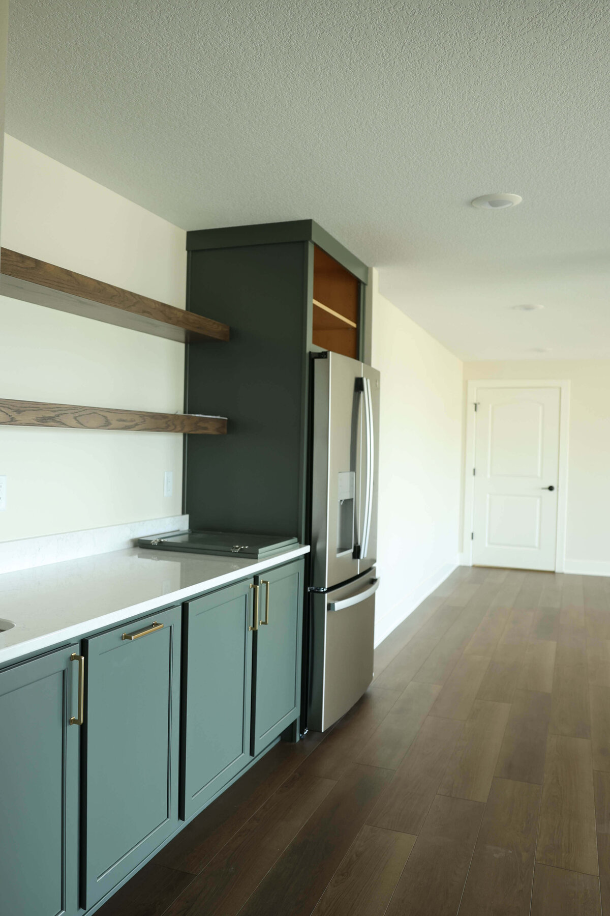 1183-Wet-Bar-Grimes-Central-Iowa-Custom-Home-JRL-Builders-3F1A9150