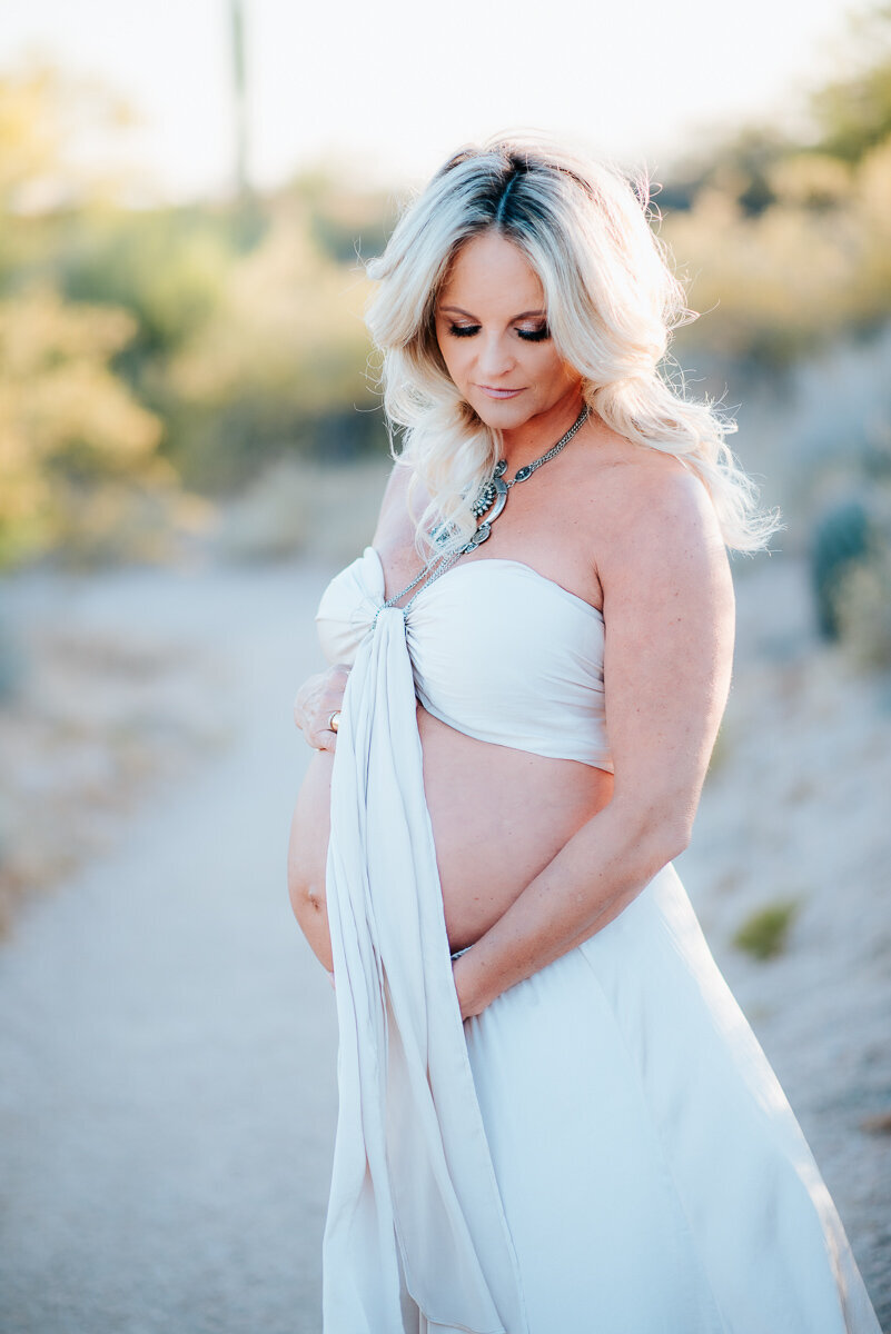 Arizona Maternity Photographer-11