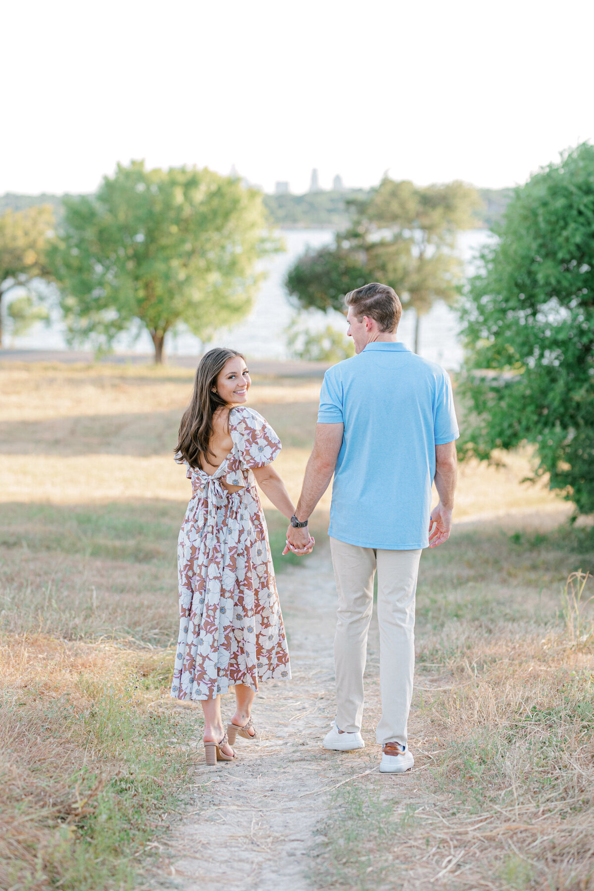 Allie & Nolan's Engagement Session at White Rock Lake | Dallas Wedding Photographer | Sami Kathryn Photography-4
