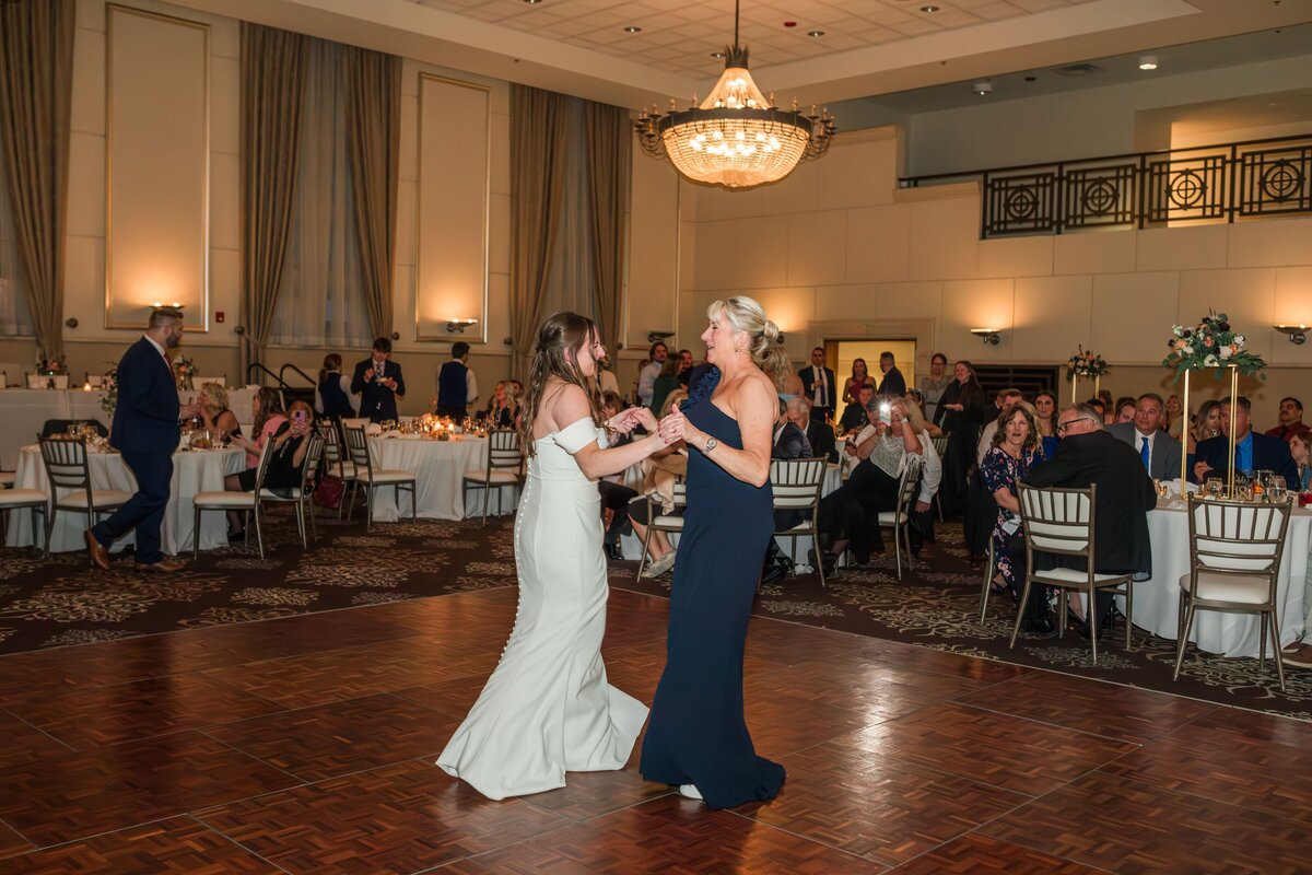 LillieMaePhoto-Kelsey&RyanWedding-Reception--132