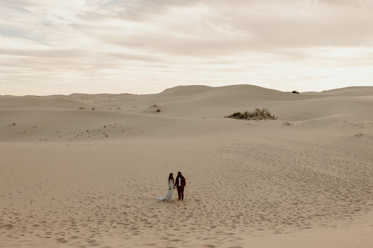 Boho Colorado Elopement Great Sad Dunes National Park