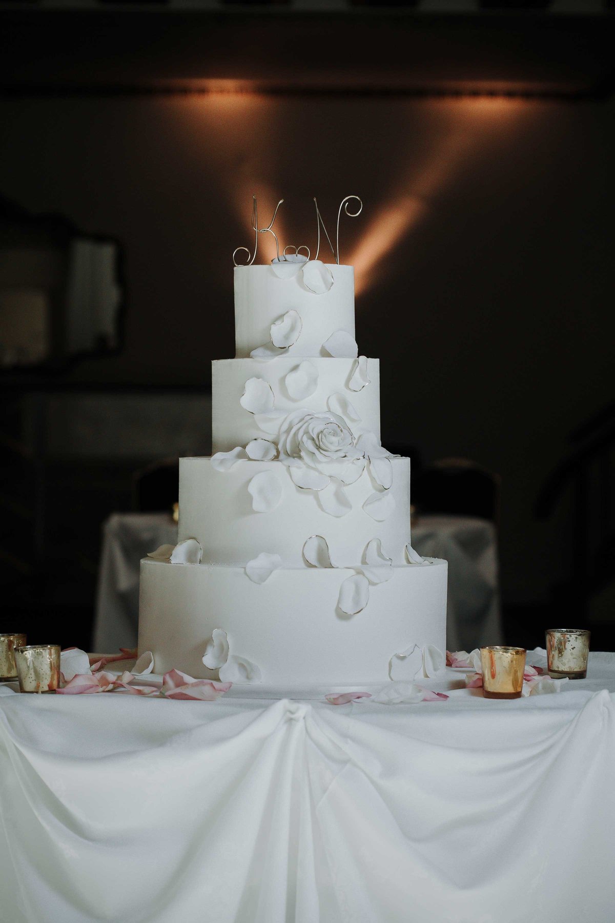 knickerbocker-wedding-cake