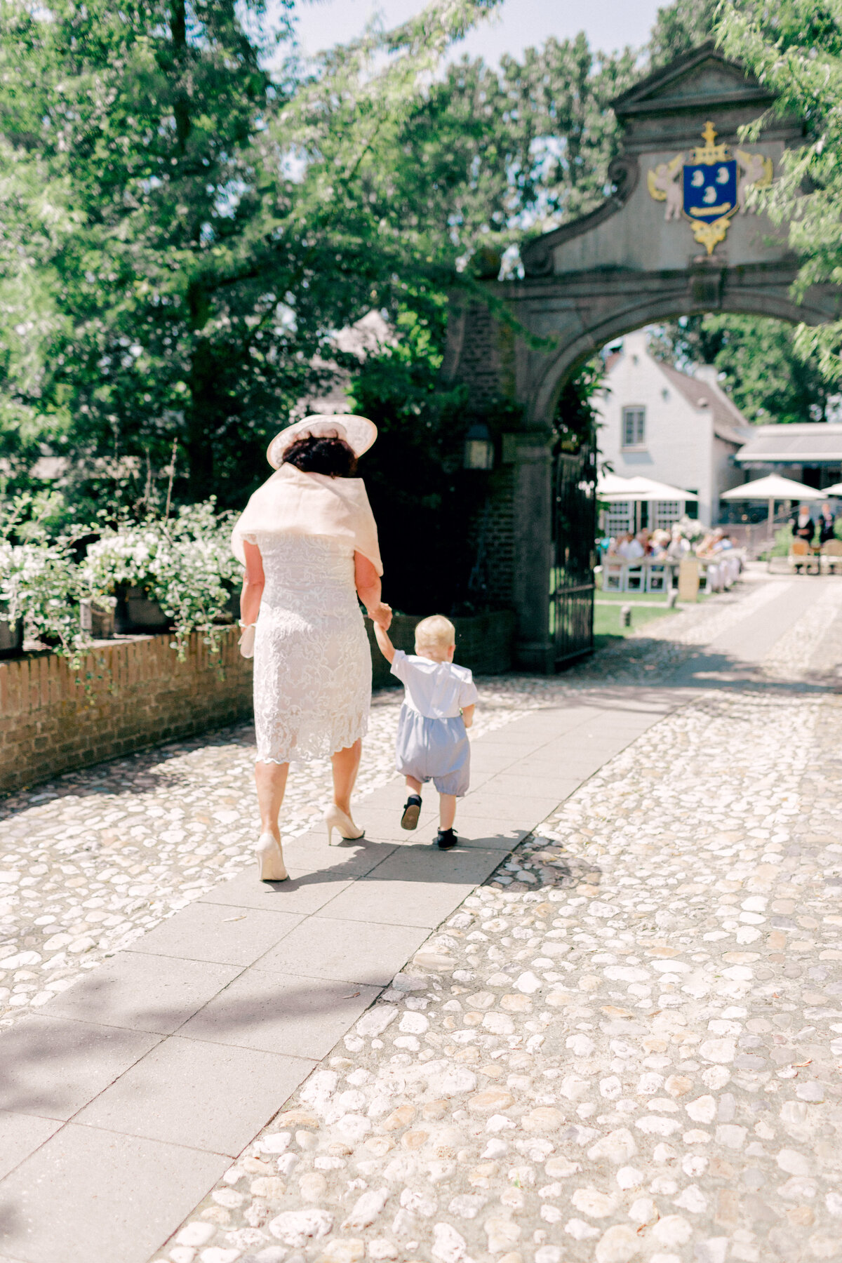Ymke & Robbin - Laura de Roeck Photography 00128 Kasteel Groot Buggenum Luxe Bruiloft 