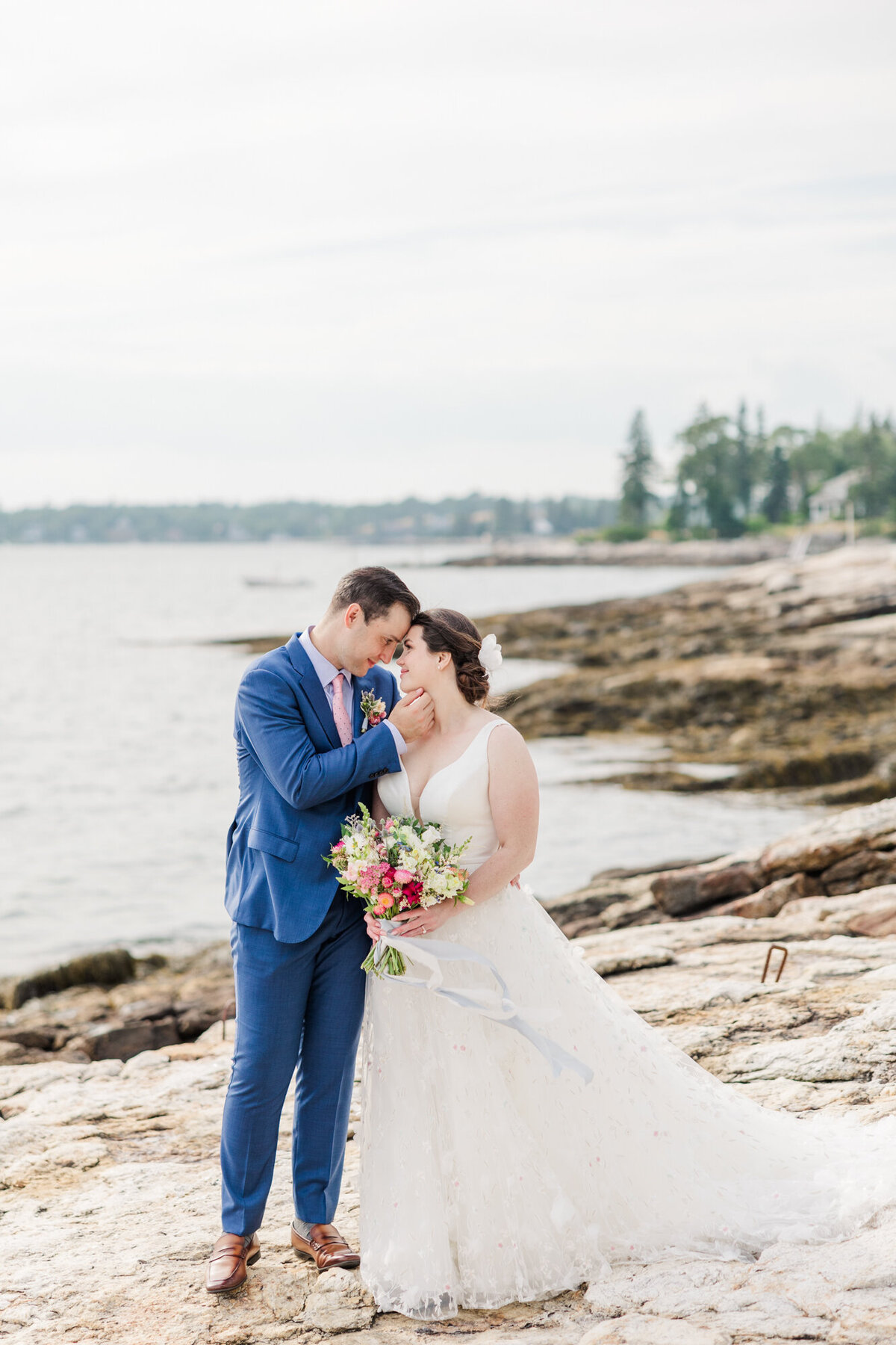 Andrea Simmons Photography Wedding Engagement Portrait Family Newborn Senior Maternity Photographer Maine Bright Clean Light Airy Soft Romantic Photos WeddingsWebsite-45