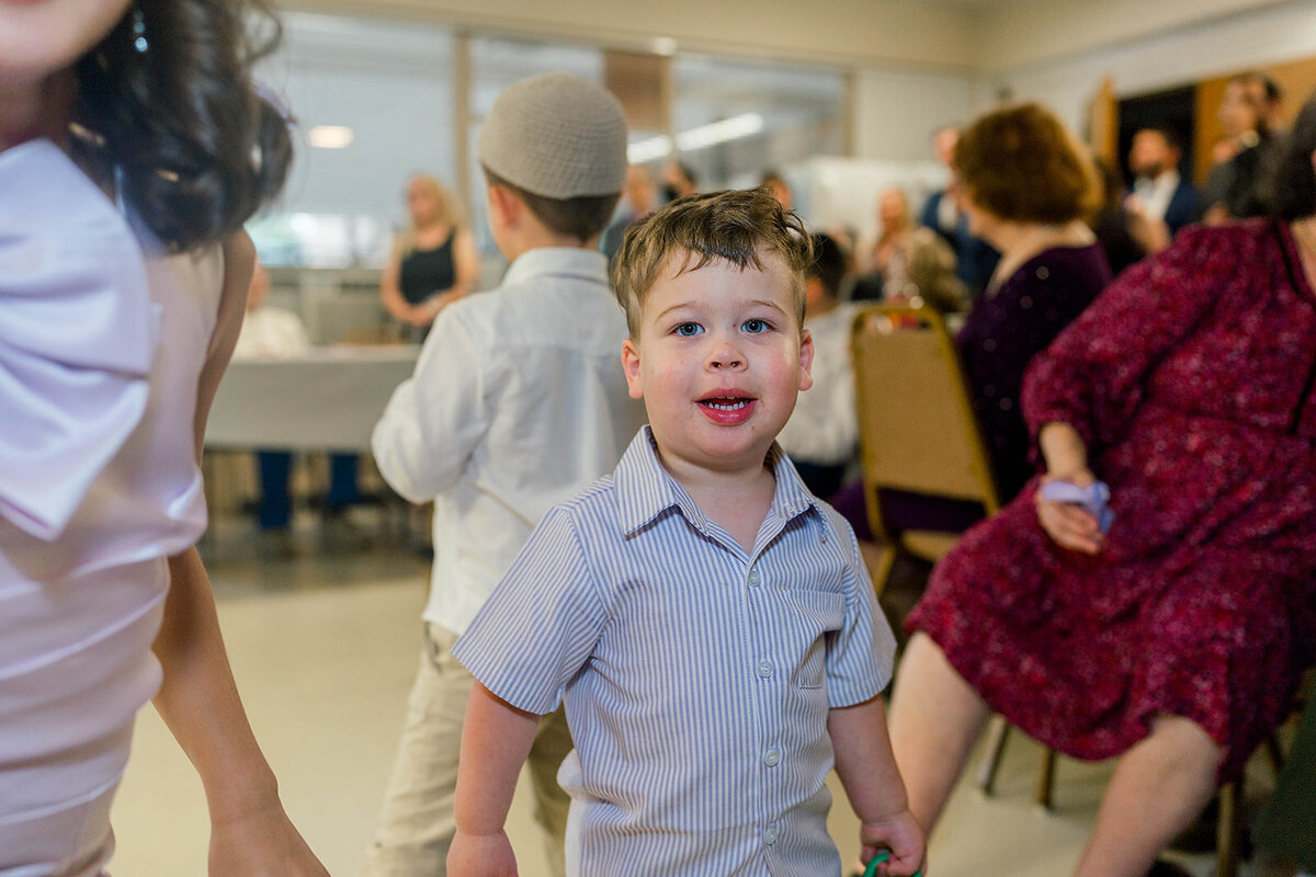 Eliana-Melmed-Photography-Chicago-LosAngeles-Jewish-WeddingPhotography-ElianaSklar-Tisch-00133