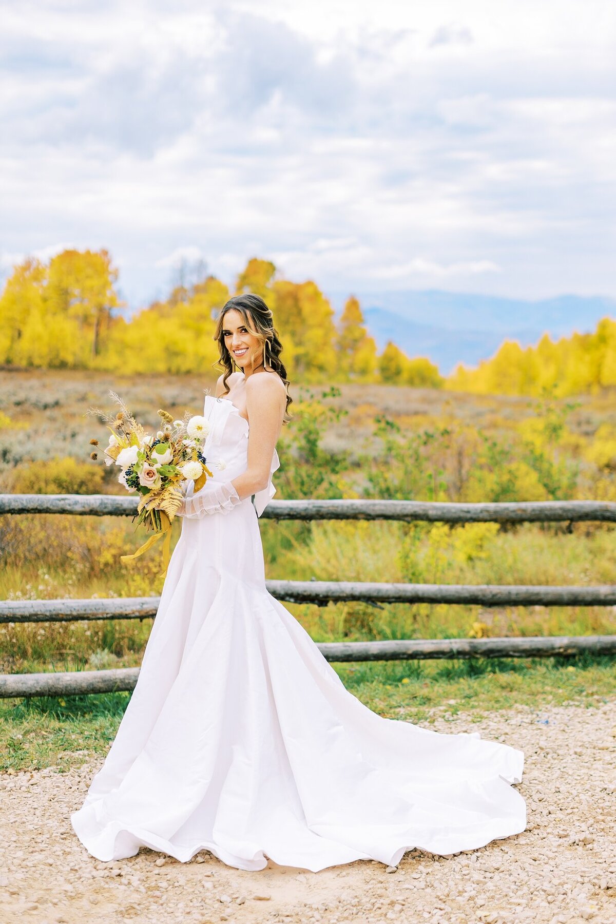 Utah-Fall-Aspen-Mountain-Wedding-Inspiration-Photography_0020