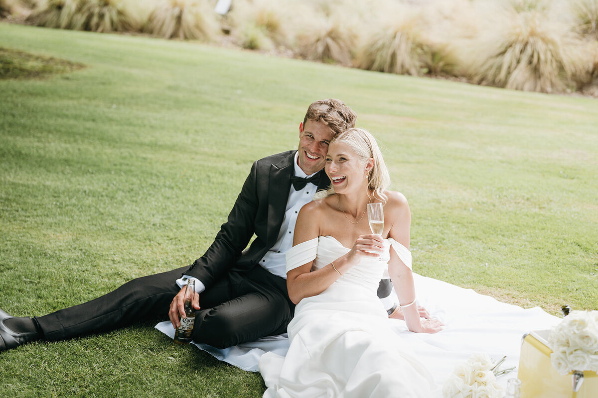 Melissa Clark Photography - Queenstown Wedding Photographer - Brenna & Taylor - Lookoutlodge Wedding-404