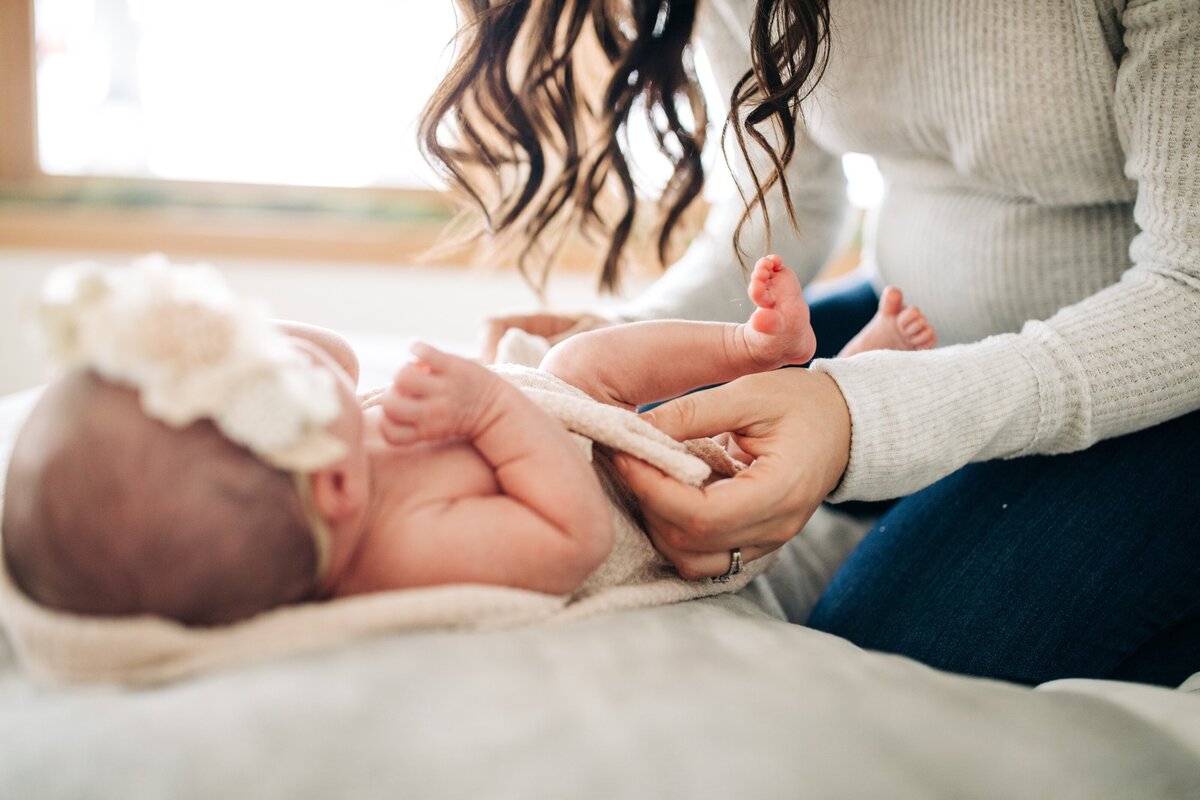 Candid-newborn-photography22