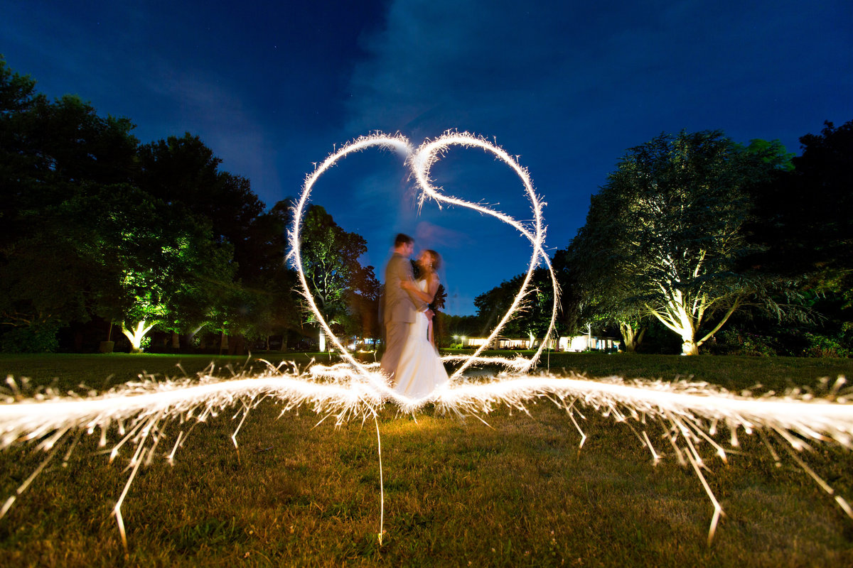 Sparkler heart wedding photos