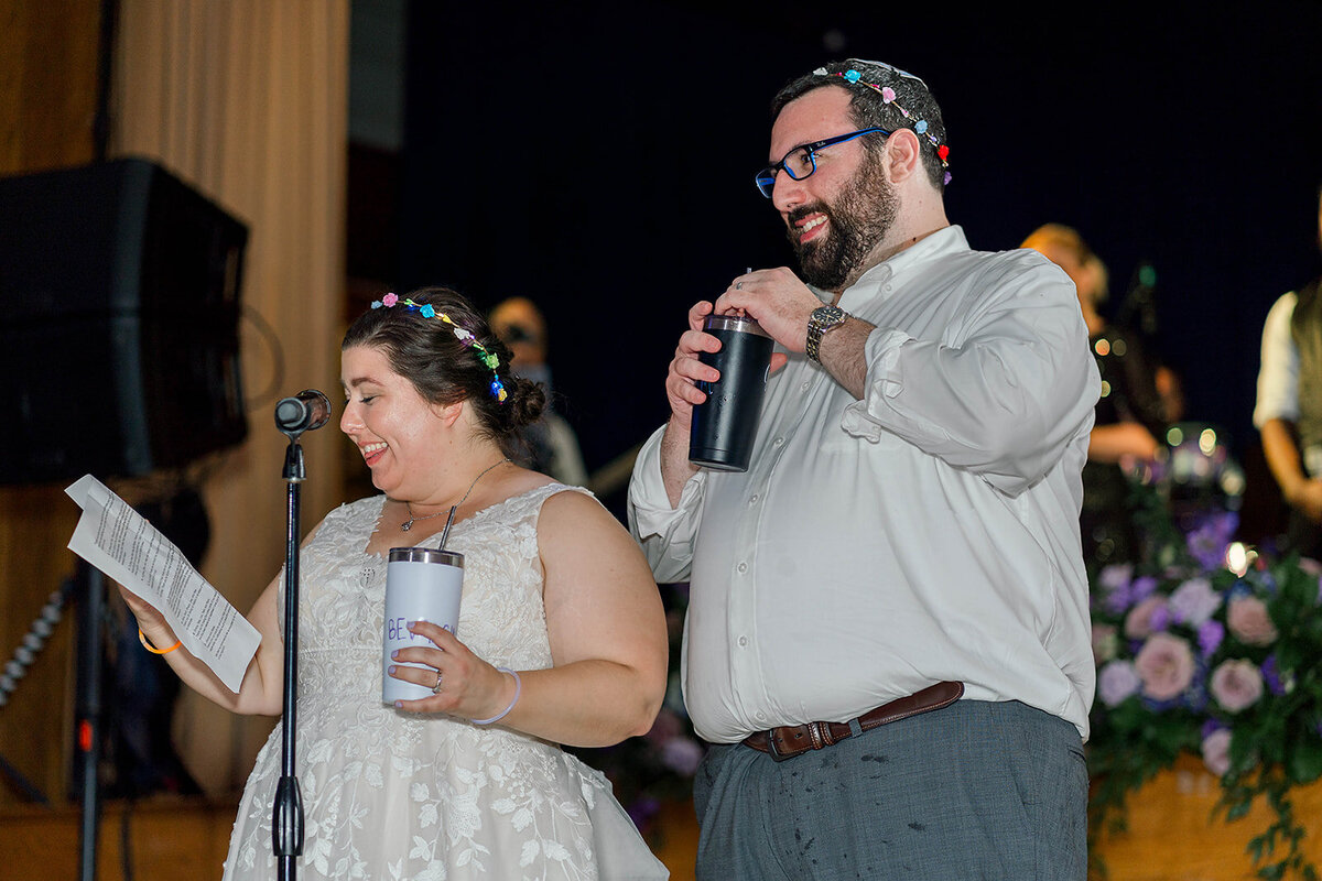 Eliana-Melmed-Photography-Chicago-LosAngeles-Jewish-WeddingPhotography-ElianaSklar-DanceFloor-00244