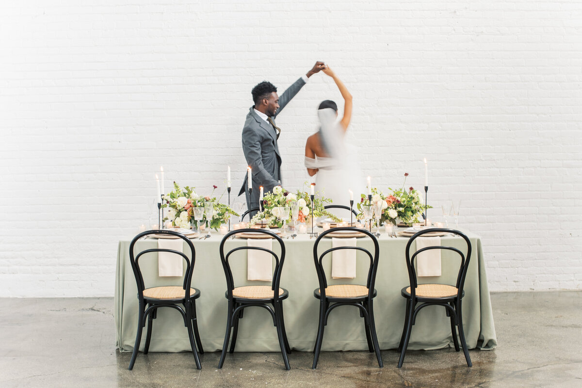 sarah-elizabeth-studio-ohio-wedding-photographer-events-held-dear-graceful-gathering-editorial-199