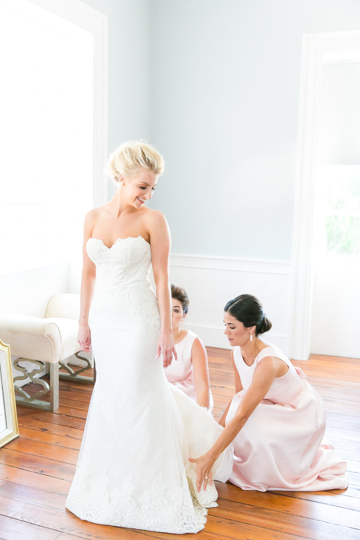 bride getting ready at gadsden house