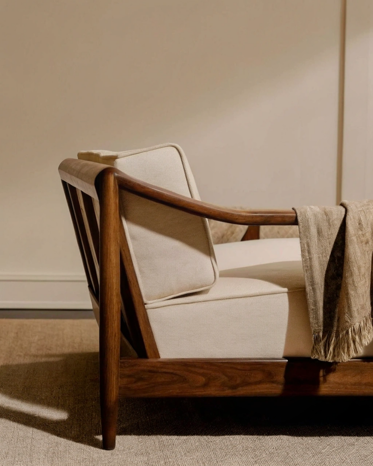 Modern Minimalist Chair