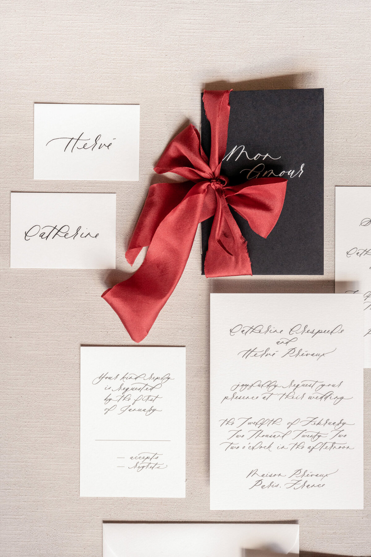 13-High-end-luxury-wedding-stationery-Paris-wedding-black-red-victoria-amrose-photography (2)