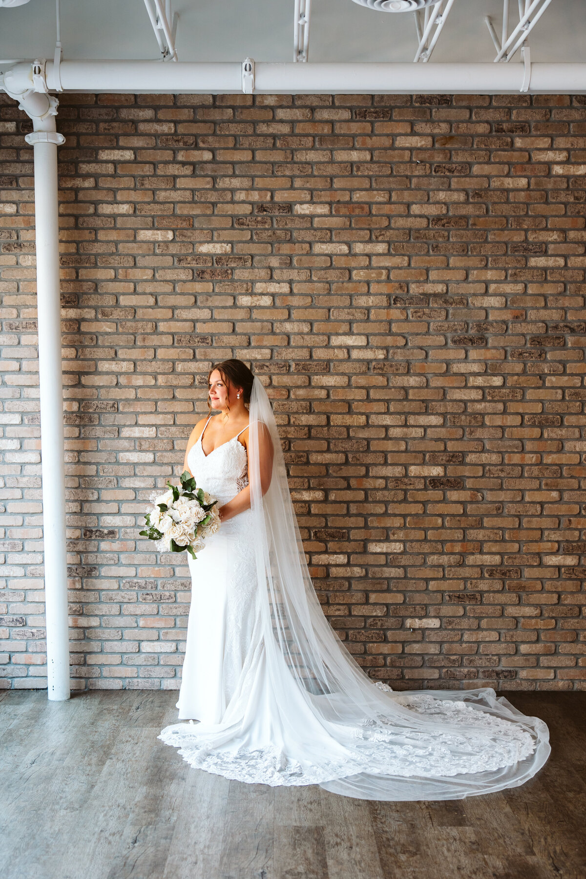 Minnesota-Alyssa Ashley Photography-Learae + Colin wedding-15