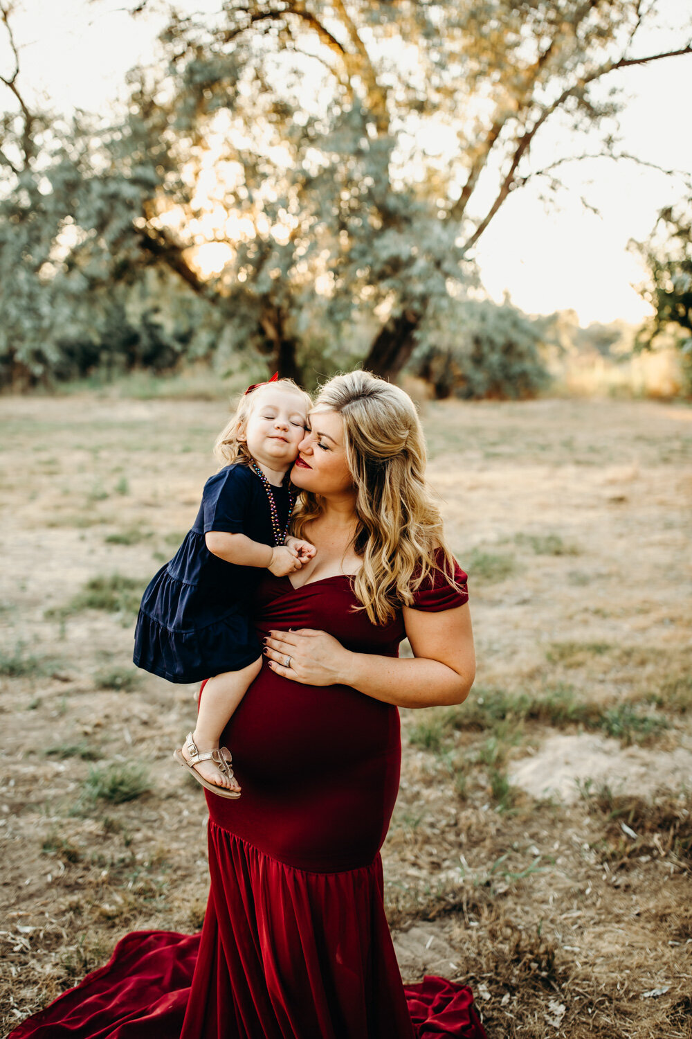 Eagle Island Rustic Maternity Session-11