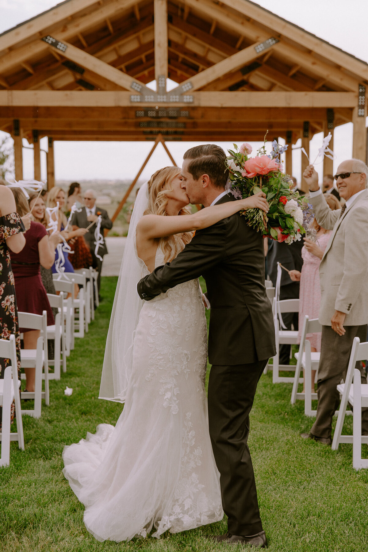 AhnaMariaPhotography_Wedding_Colorado_BonnieBlues-58