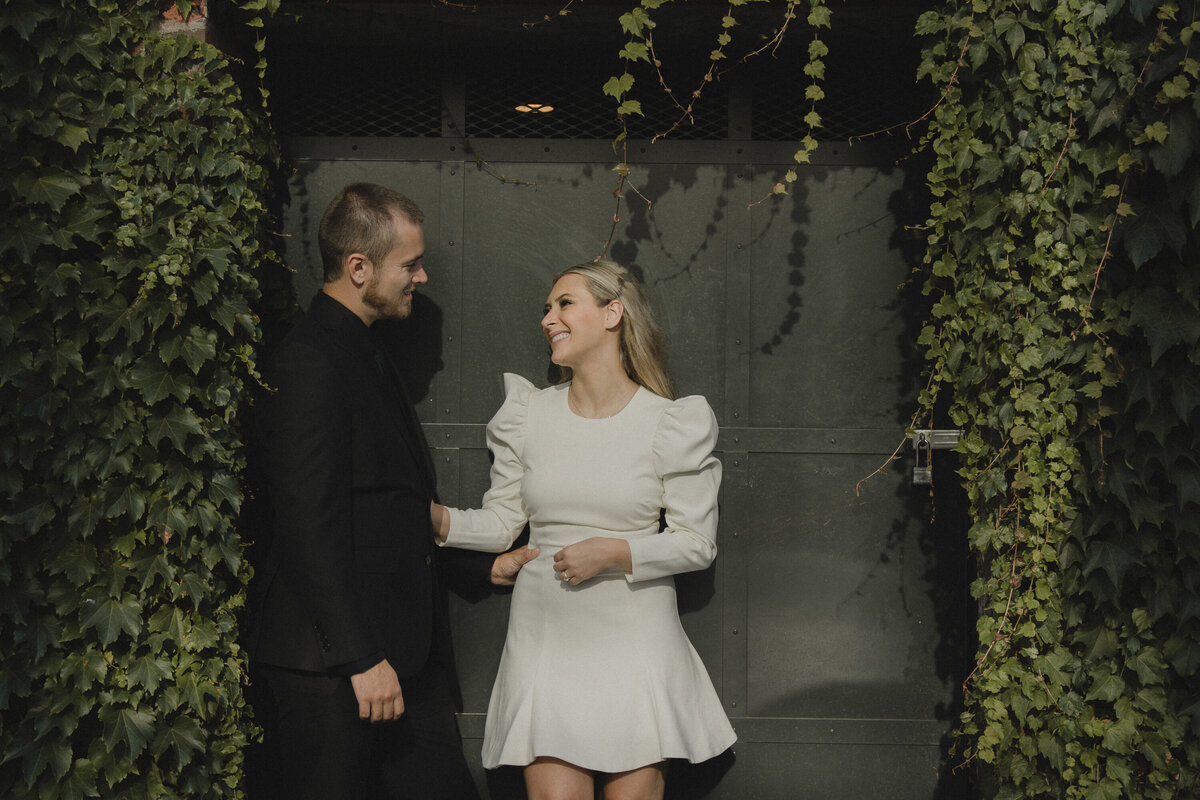 Sara-Canon-Elopement-Downtown-Seattle-WA-Amy-Law-Photography-40