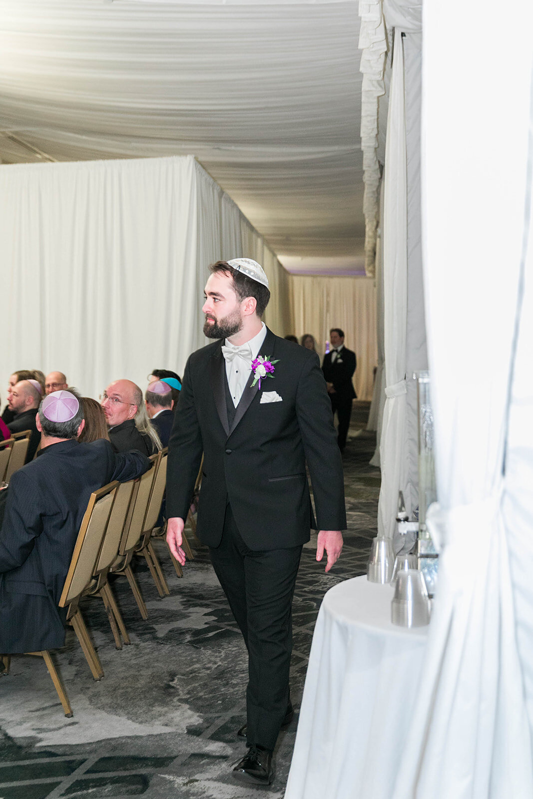 Eliana-Melmed-Photography-Chicago-LosAngeles-Jewish-WeddingPhotography-Chuppah-00057