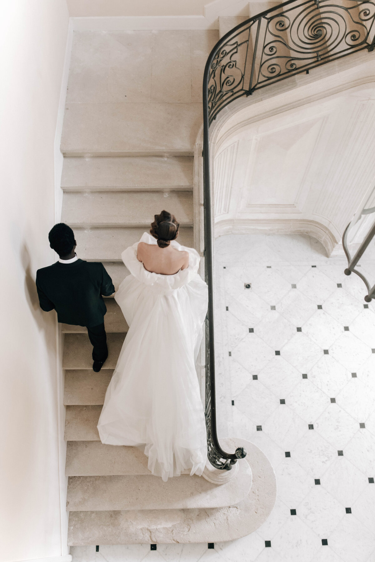 Flora_And_Grace_Chateau_De_Tourreau_Provence_Wedding_Photographer-377