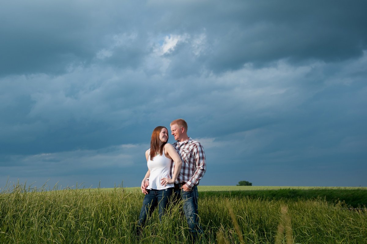 Fargo Wedding Photographers Kris Kandel Photography (16)