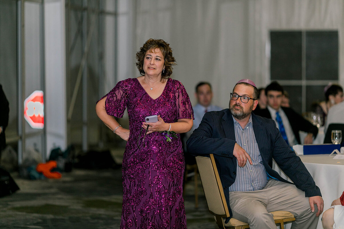 Eliana-Melmed-Photography-Chicago-LosAngeles-Jewish-WeddingPhotography-DInnerSpeeches-00043