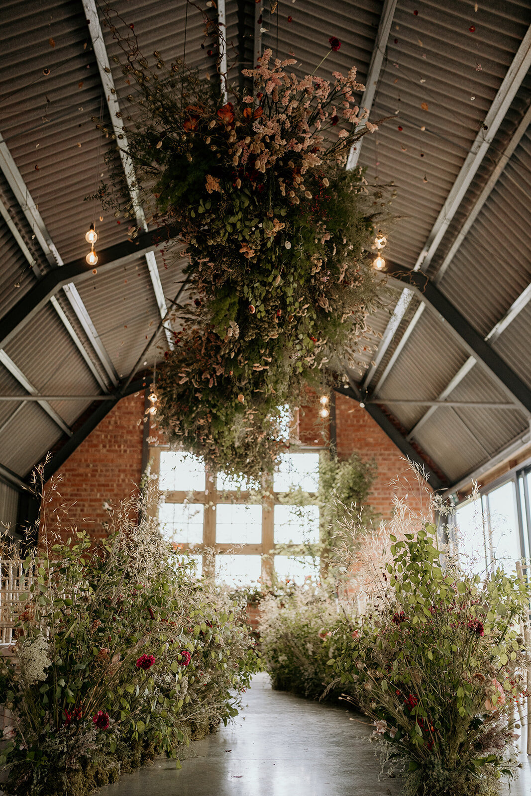 Luxury Floral Meadow Wedding at the Giraffe Shed (8)