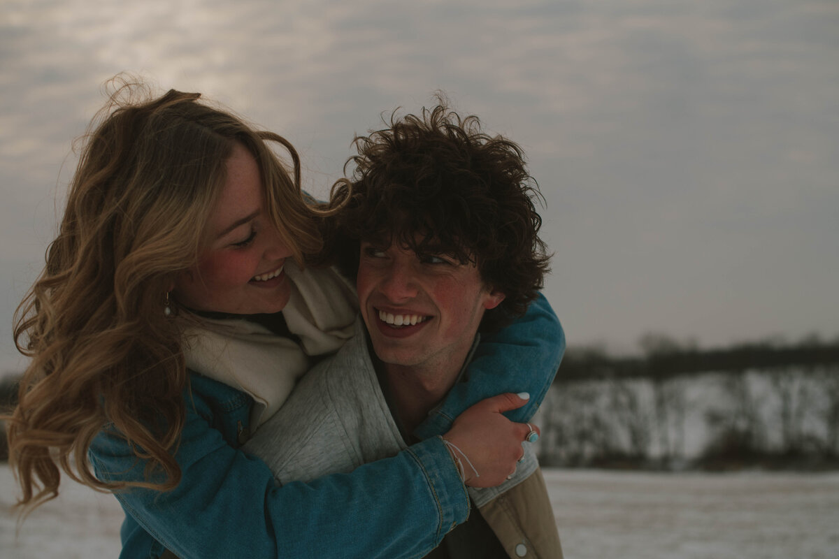 Lilly&Drew_snow_final_trulygracephotography_FEB_2025-30