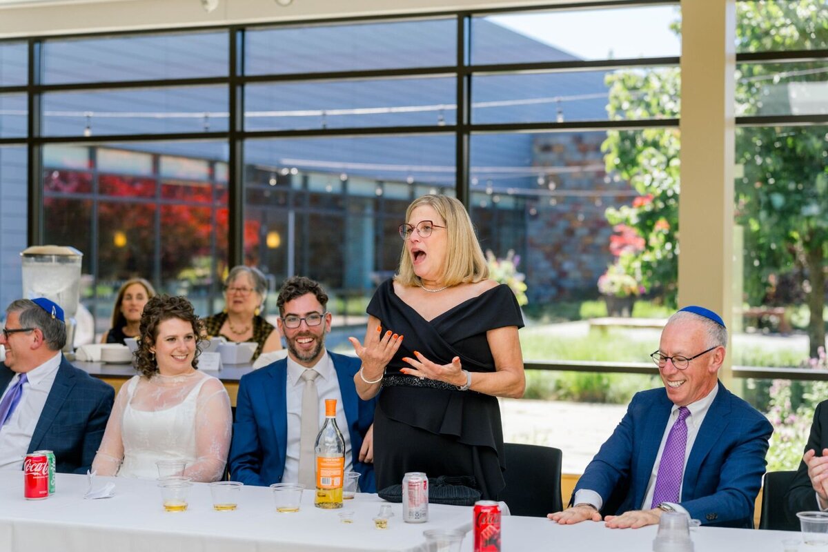 Eliana-Melmed-Photography-Chicago-LosAngeles-Jewish-WeddingPhotography-ShulaNoah-Tisch-00212
