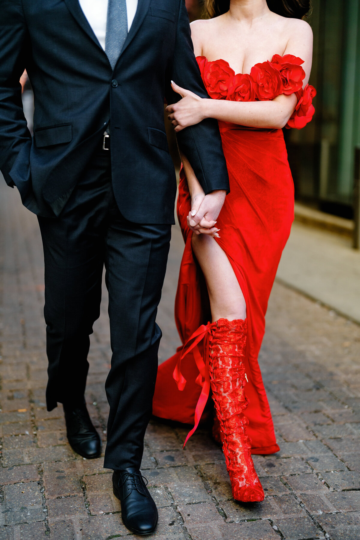 Aspen-Avenue-Chicago-Wedding-Photographer-Union-Station-Chicago-Theater-Engagement-Session-Timeless-Romantic-Red-Dress-Editorial-Stemming-From-Love-Bry-Jean-Artistry-The-Bridal-Collective-True-to-color-Luxury-FAV-91