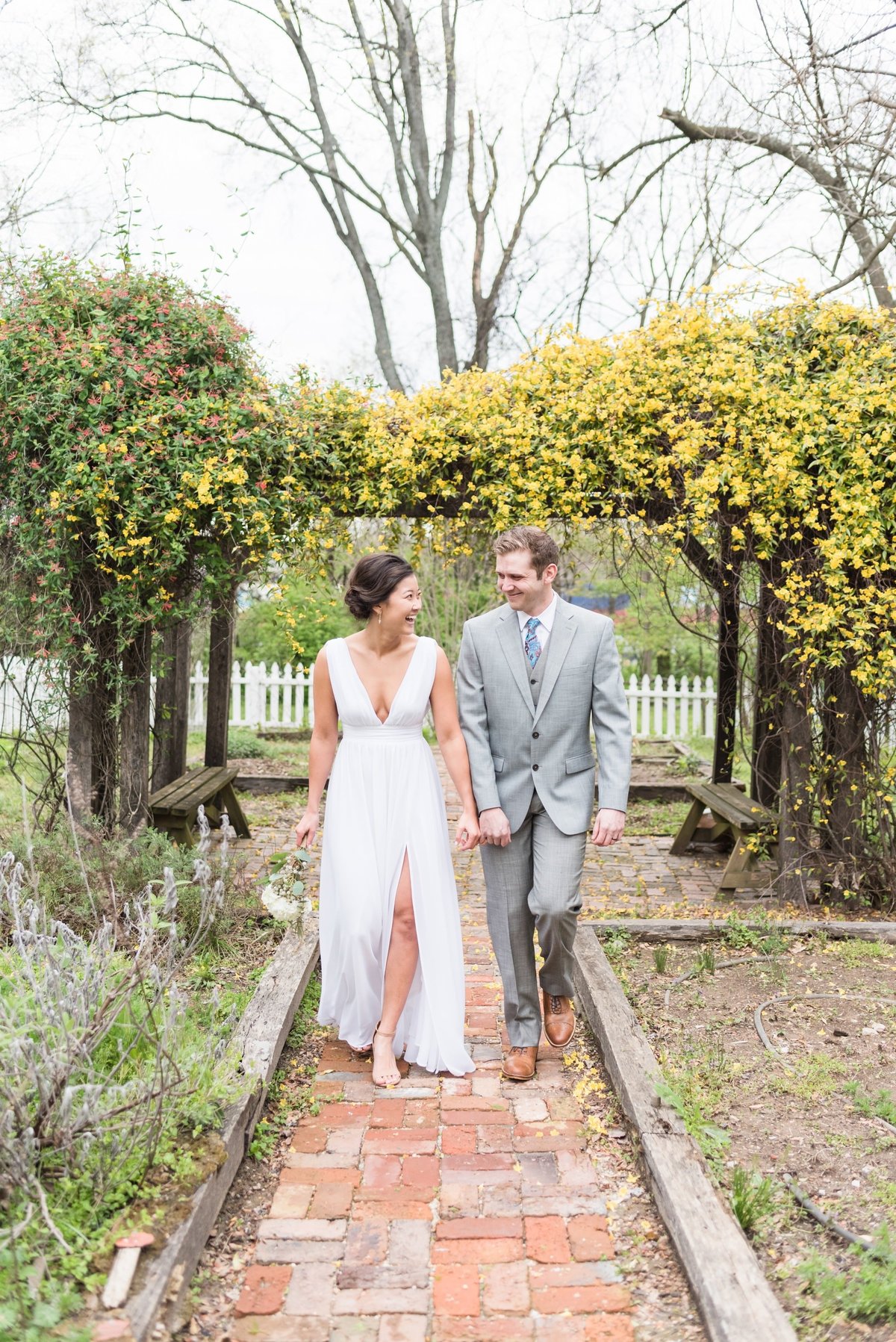 Samantha-Matt-Travellers-Rest-Plantation-Spring-Wedding-Nashville-Wedding-Photographers+1