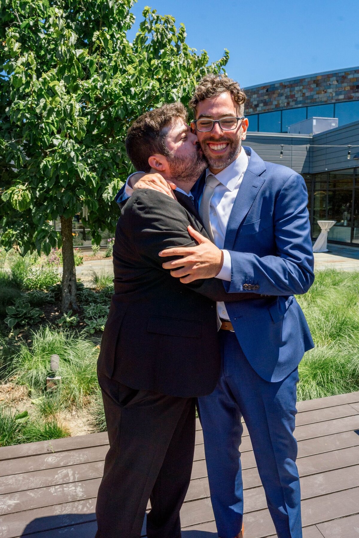Eliana-Melmed-Photography-Chicago-LosAngeles-Jewish-WeddingPhotography-ShulaNoah-FamilyFormals-00101