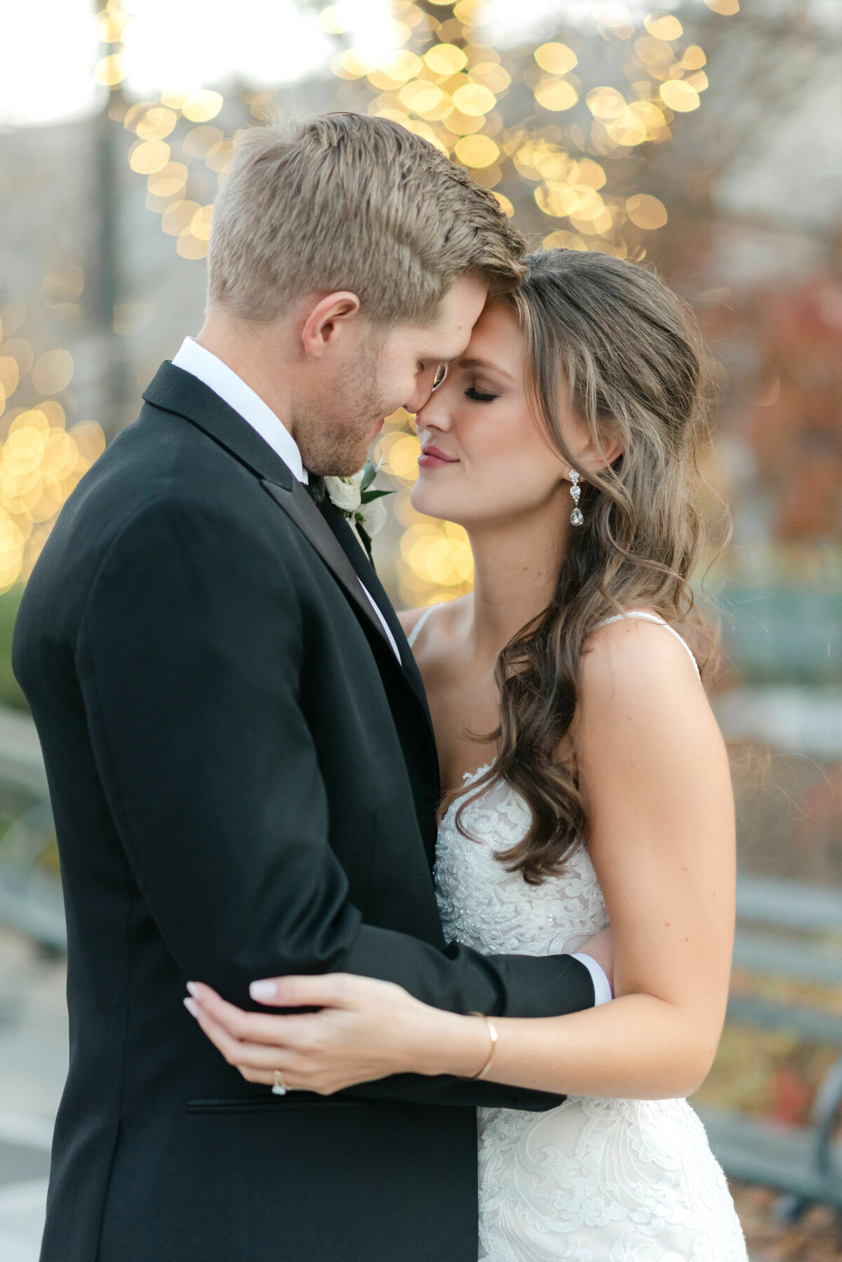 st-louis-public-library-visitors-center-wedding-photographer-alex-nardulli-41