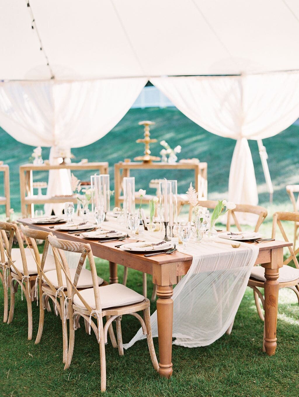 Bay Harbor Beach Wedding Reception Table (2)-min