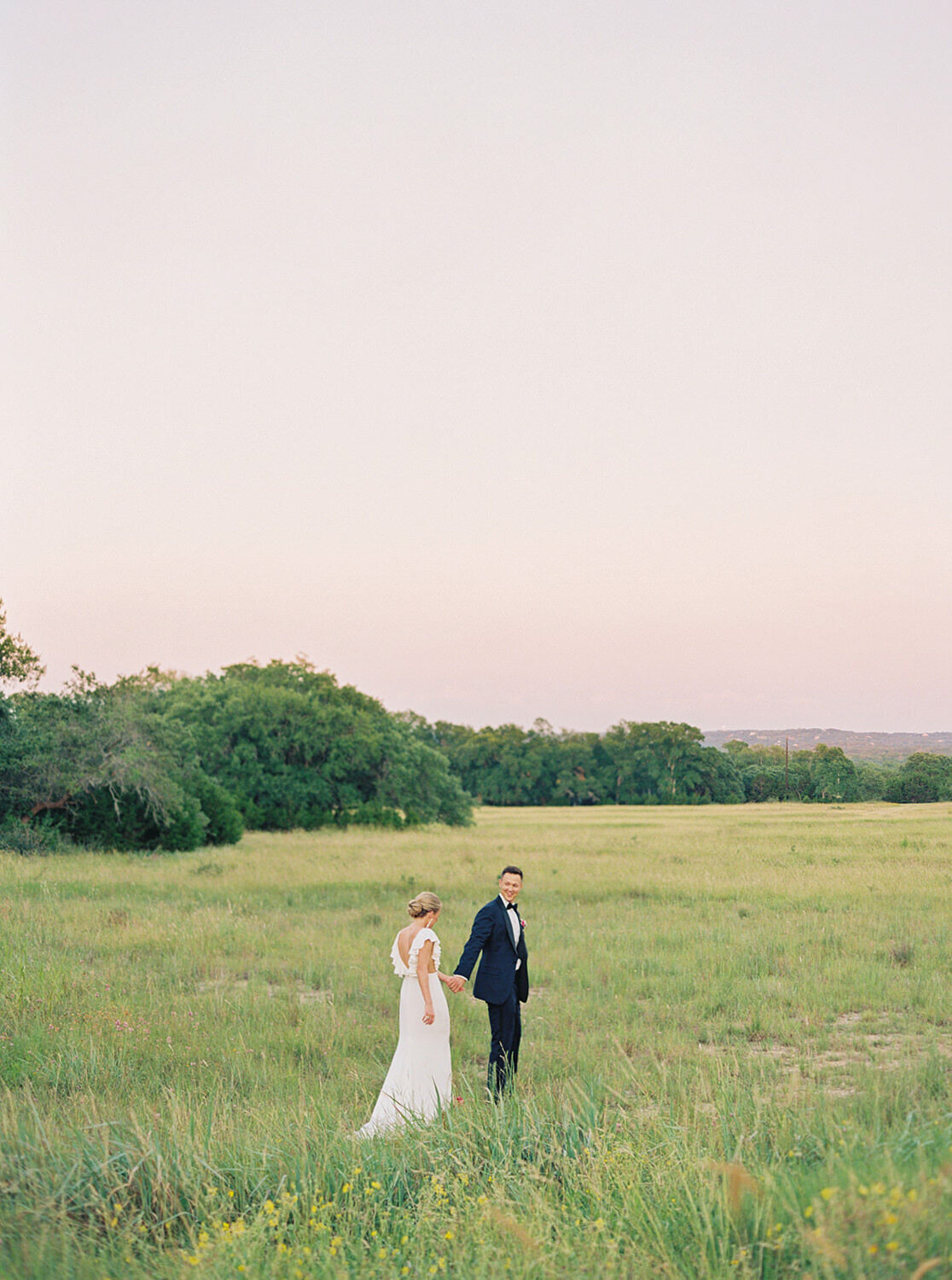 52-Texas-Film-Wedding-Photographer-RuétPhoto-WhitneyBlake-Wedding-featherandtwine-1397