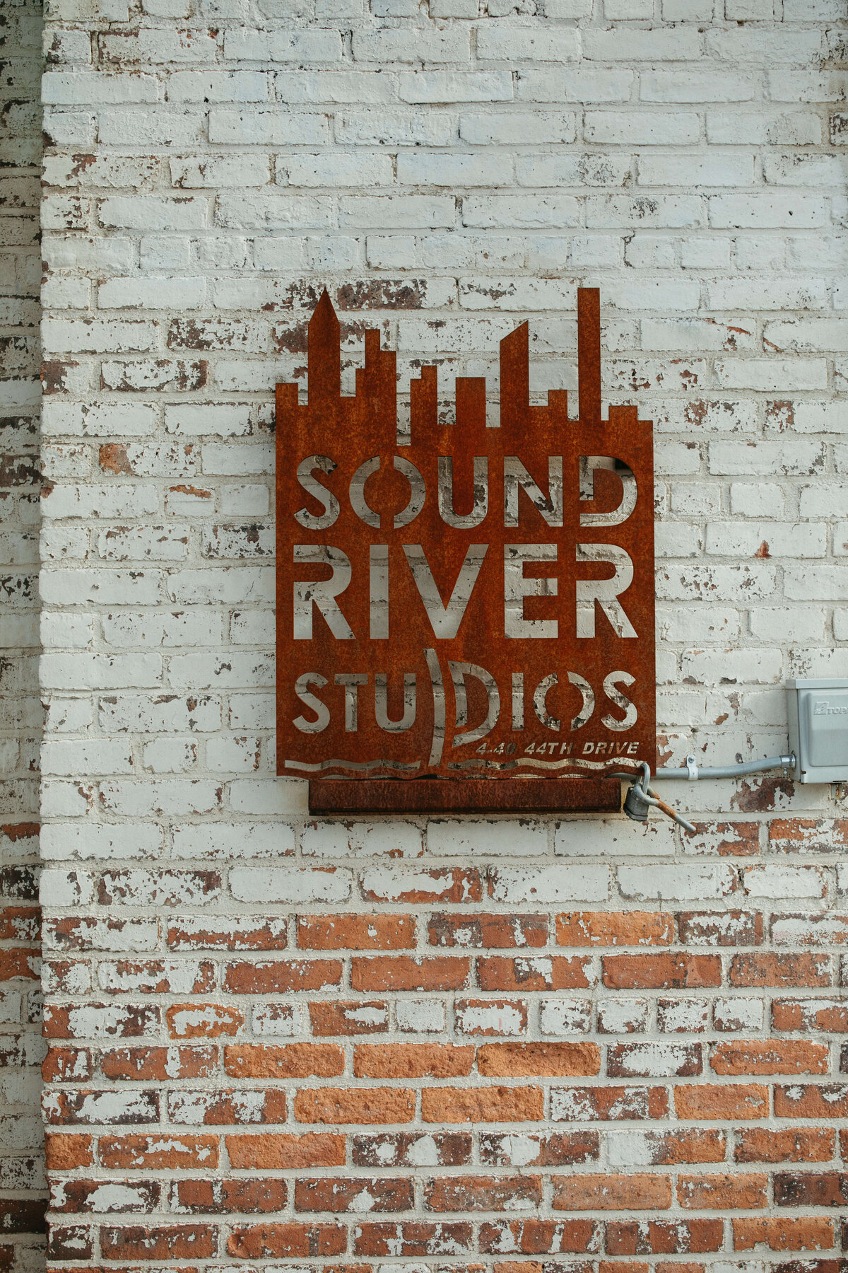 Rent-Pearl-Sound-River-Studios 1