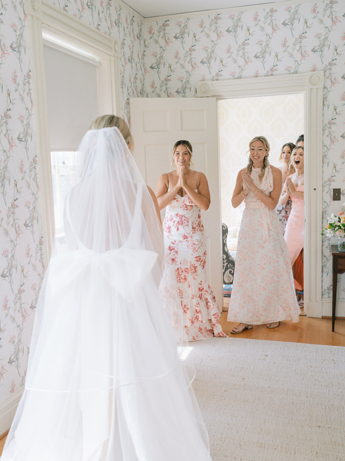 bridesmaid-first-look-stonington-ct-wedding-jen-strunk-events